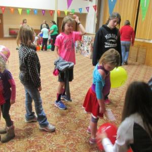 pa60385_mewbgn_696x400